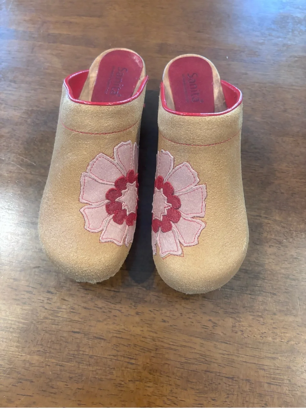 Sanita Beige Leather Slip-On Clogs  Pink Floral Embroidery Boho Aesthetic - Picture 9 of 10